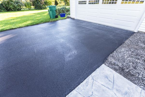 Cost of Blacktop Driveway Service in Oroville